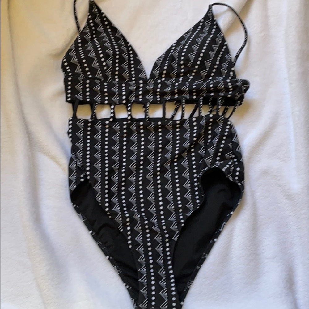 Swimsuit (NEW)